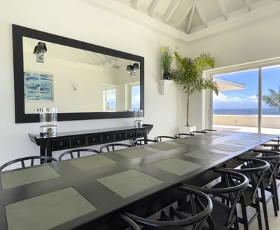 Luxury Villa Photo #11