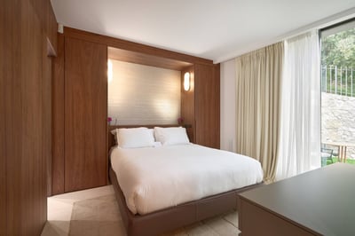 Luxury Villa Photo #14