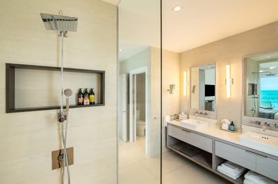 Luxury Villa Photo #8
