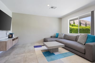 Luxury Villa Photo #16