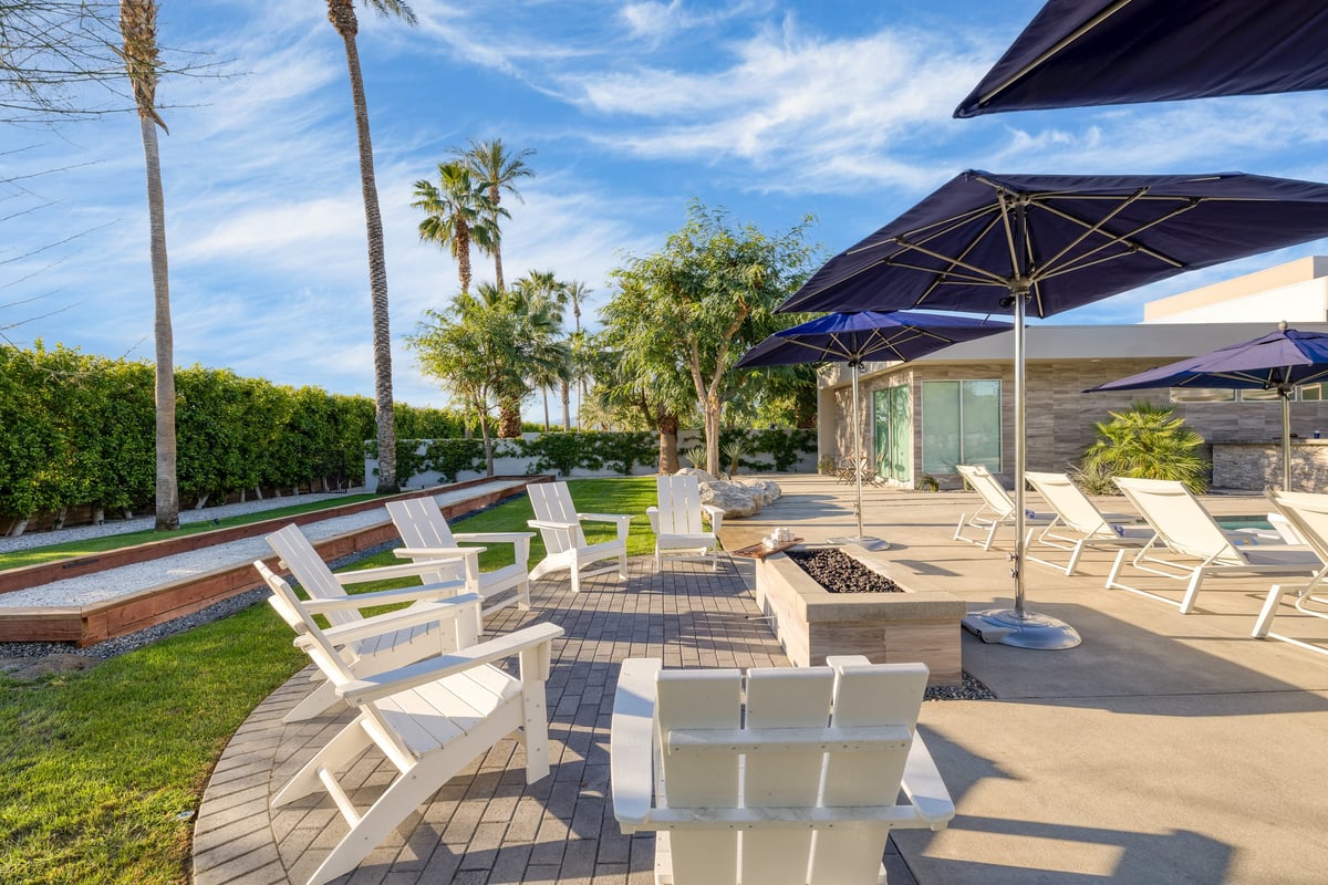 Festival Paradise Retreat