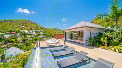 Luxury Villa Photo #5