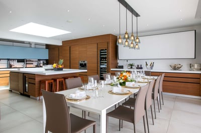 Luxury Villa Photo #18
