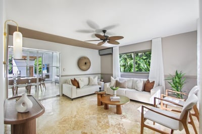 Luxury Villa Photo #19