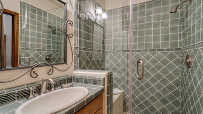 Queen suite on upper level ensuite
