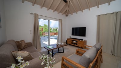 Living & Dining Area