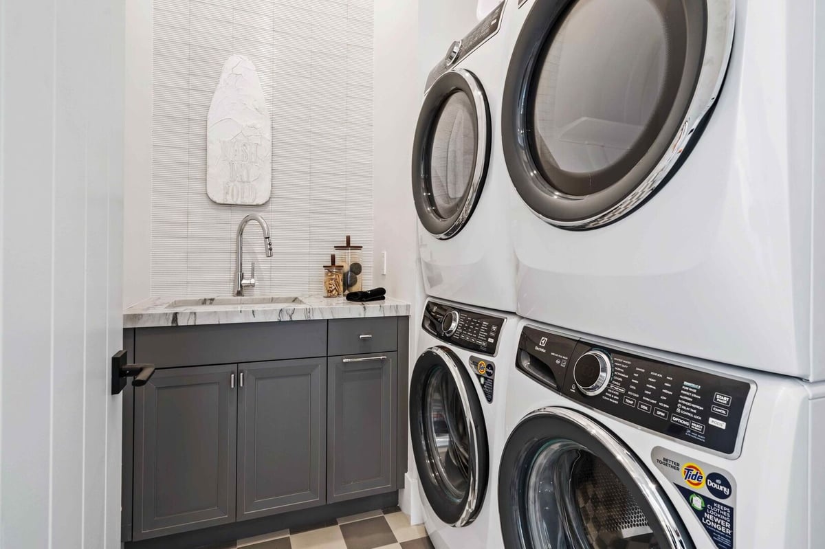 Galactic Odyssey Estate