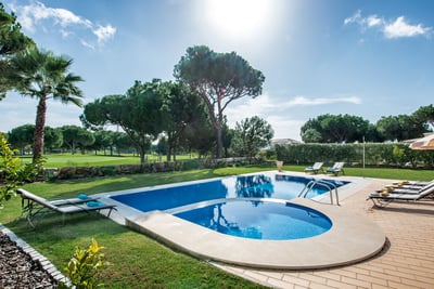 Luxury Villa Photo #5