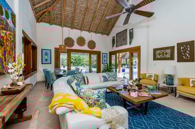 Luxury Villa Photo #35