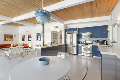 Luxury Villa Photo #12