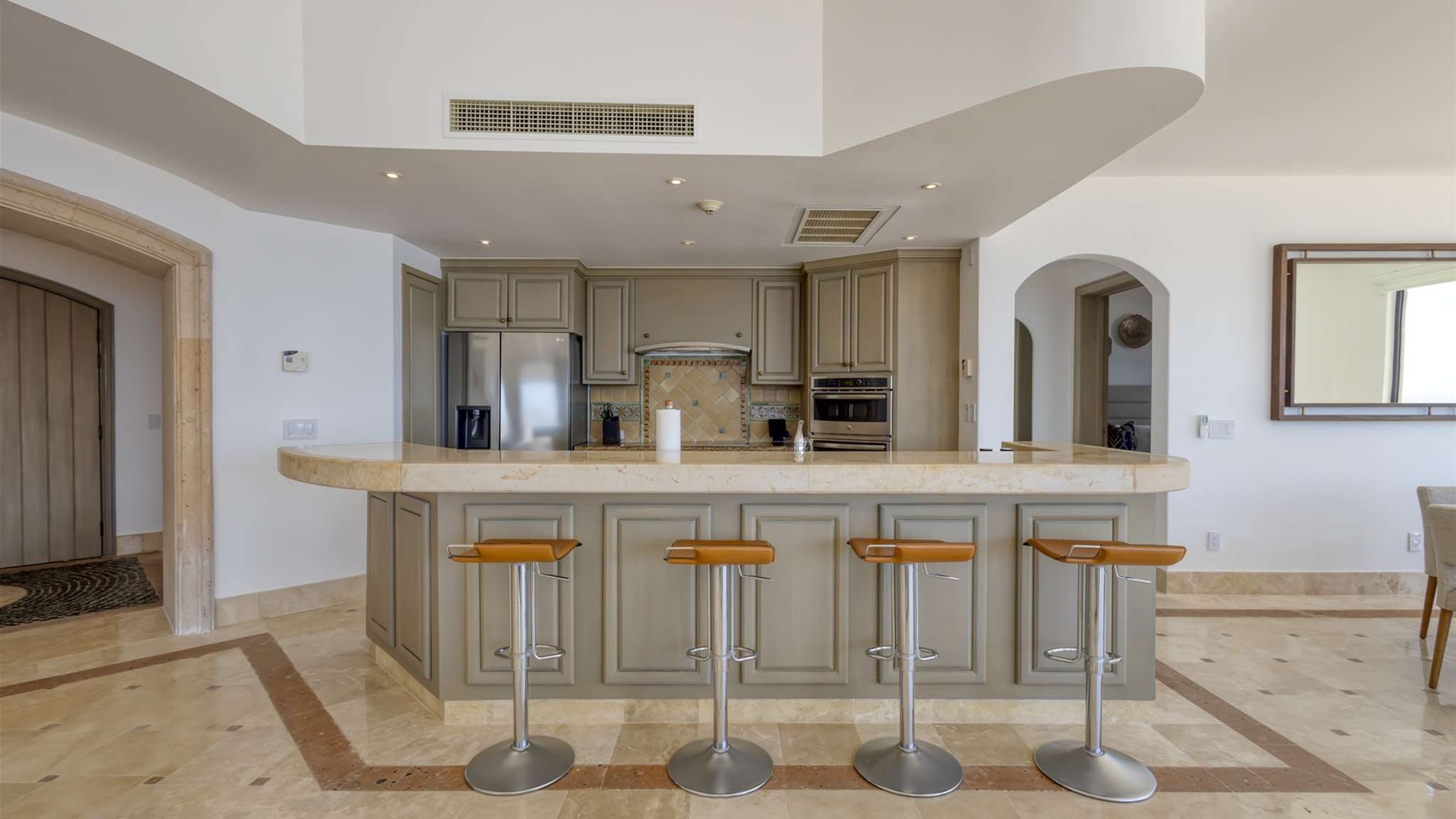 Puerta del Sol Condo C503 - 3