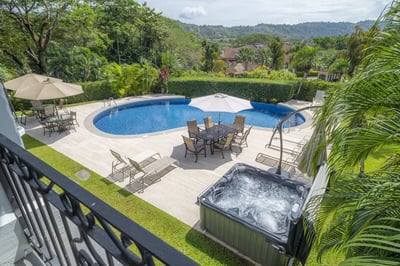 Luxury Villa Photo #3