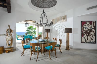 Luxury Villa Photo #9