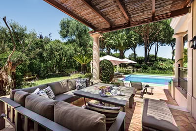 Luxury Villa Photo #6