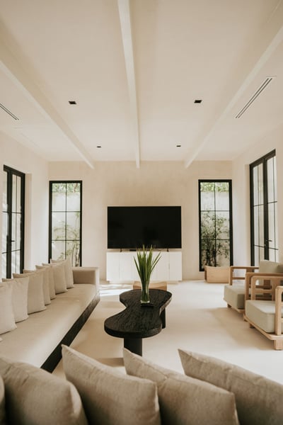 Luxury Villa Photo #15