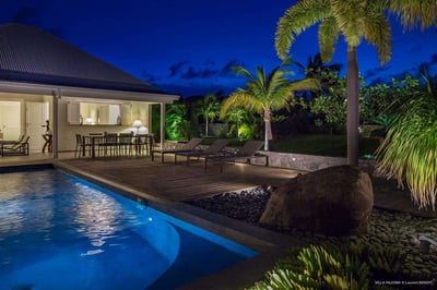 Luxury Villa Photo #3