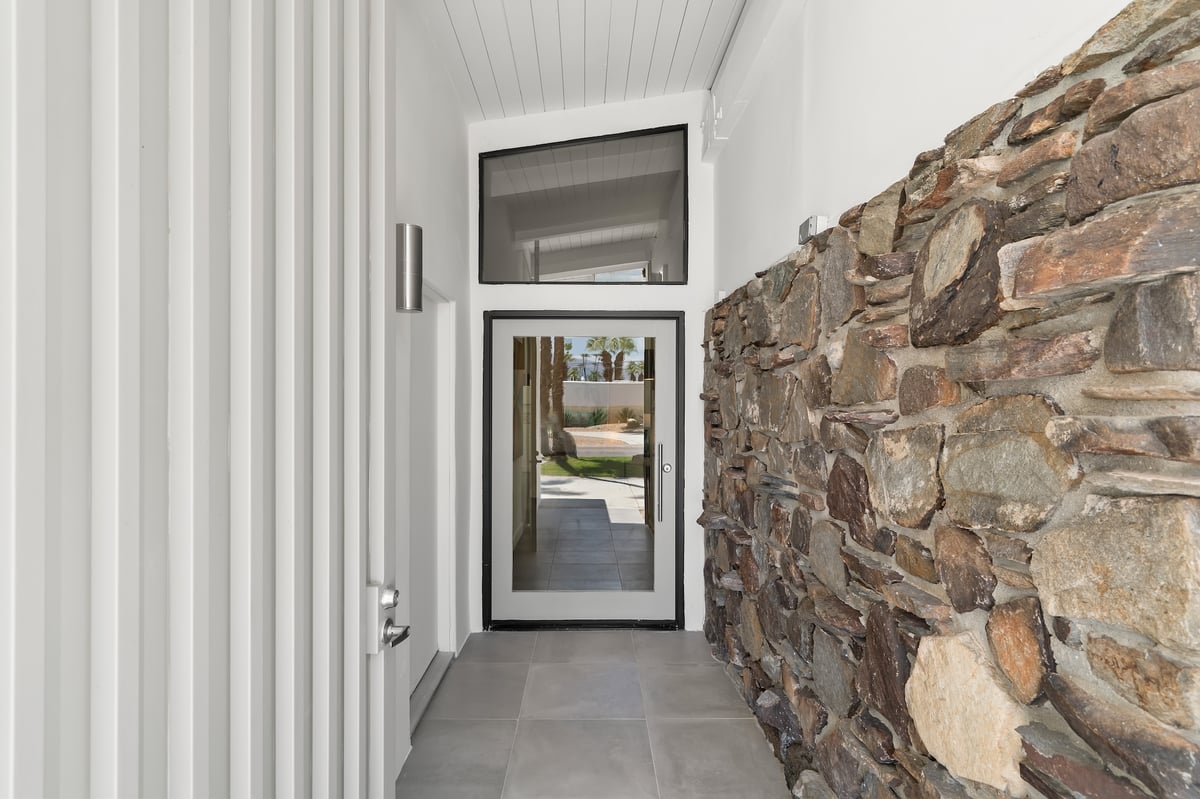 Alexander Desert Dreams