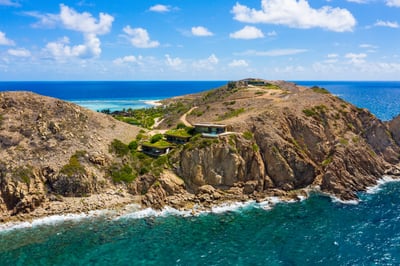Luxury Villa Photo #2