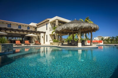 Luxury Villa Photo #5