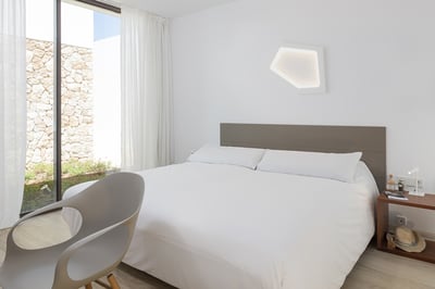 Luxury Villa Photo #16