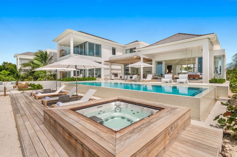 Beach Enclave Grace Bay 5 BDM Beachfront Villa