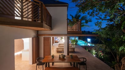 Luxury Villa Photo #21