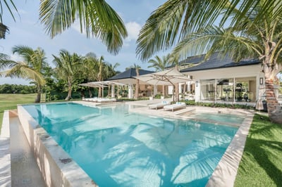 Luxury Villa Photo #5