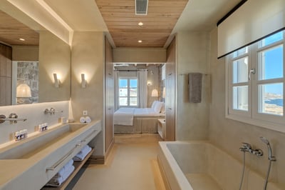 Luxury Villa Photo #41