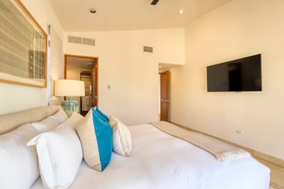 Luxury Villa Photo #51