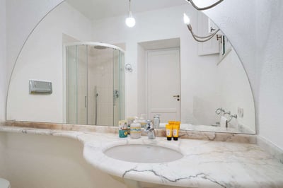 Luxury Villa Photo #50