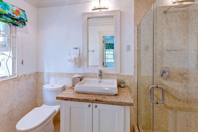 Luxury Villa Photo #17
