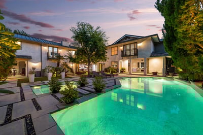Luxury Villa Photo #6