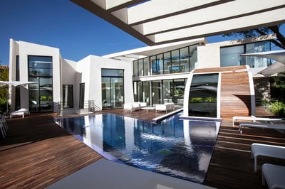 Luxury Villa Photo #3
