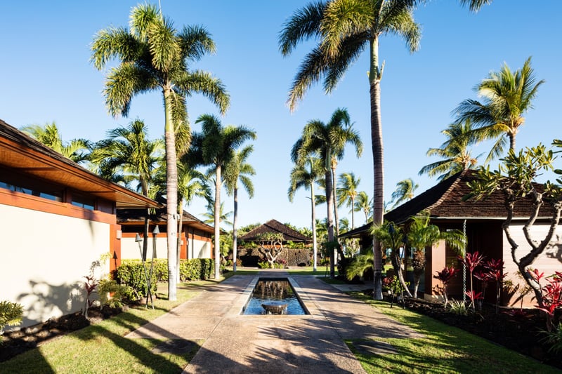 Ocean’s Edge at Pauoa