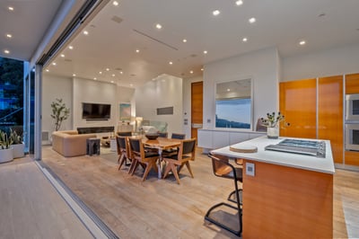 Luxury Villa Photo #19