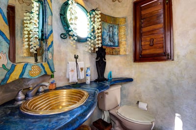 Luxury Villa Photo #22