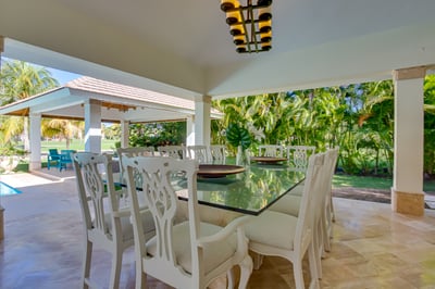 Luxury Villa Photo #24
