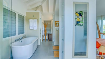 Luxury Villa Photo #42