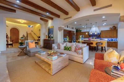 Luxury Villa Photo #11