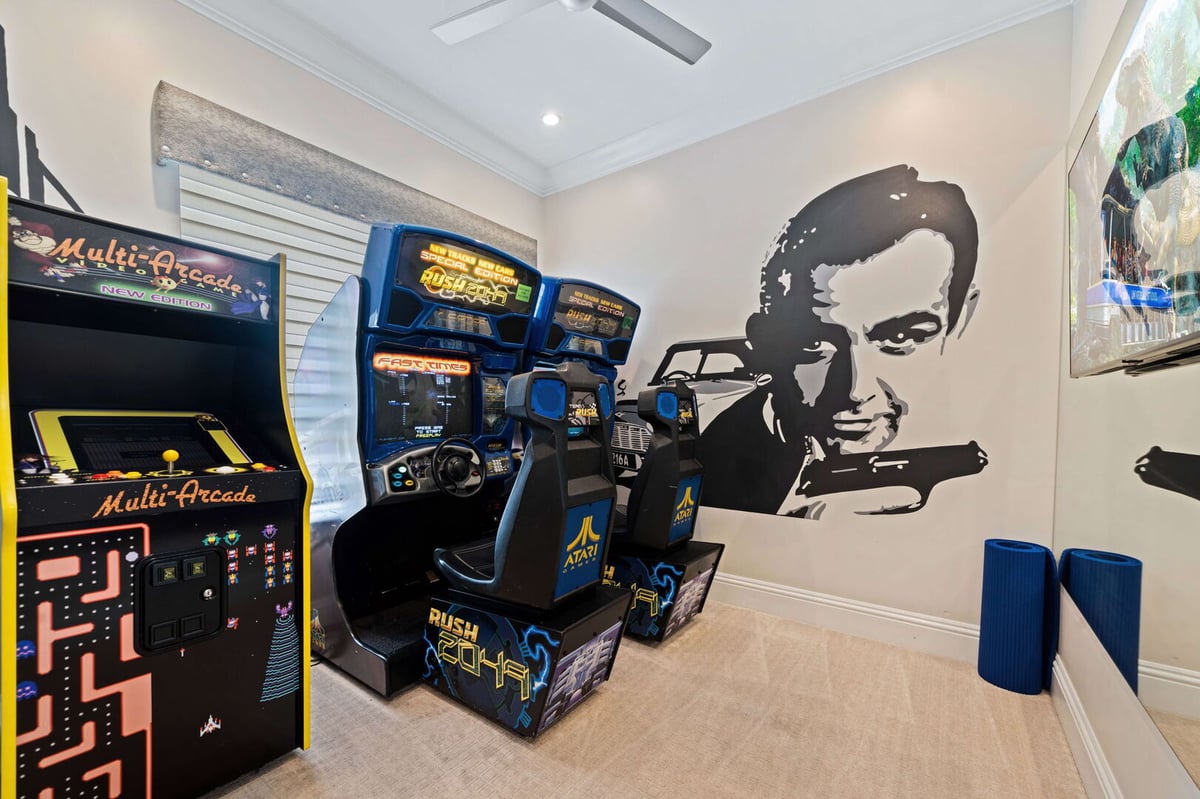 Hero's Hideout Mansion