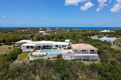 Luxury Villa Photo #36