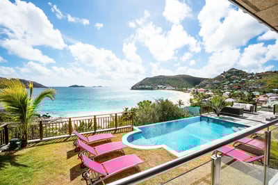 Luxury Villa Photo #4