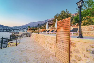 Luxury Villa Photo #7