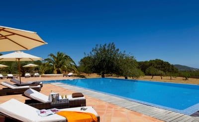 Luxury Villa Photo #3