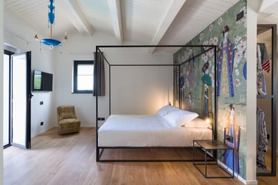 Luxury Villa Photo #38