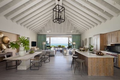 Luxury Villa Photo #6