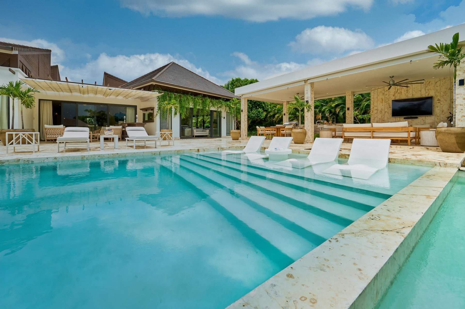 Villa Kari - 1