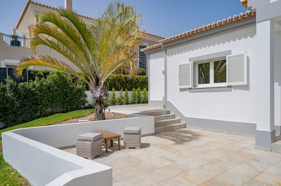 Luxury Villa Photo #14