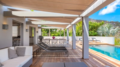 Luxury Villa Photo #18