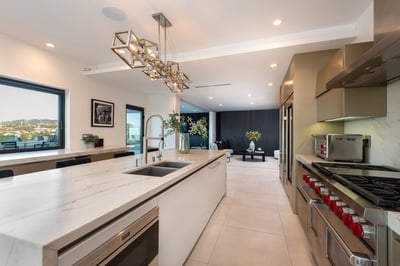 Luxury Villa Photo #25